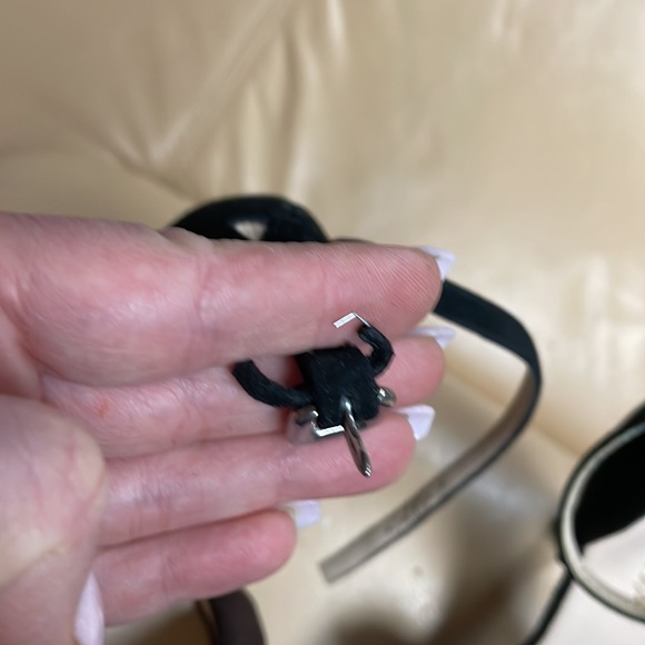 Prada shoes, ladies - Picture 9 of 10